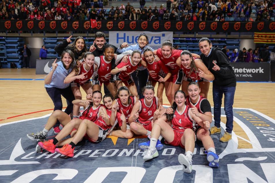 Baloncesto: La Selección de Madrid Femenina Triunfa en el Campeonato de España por CCAA