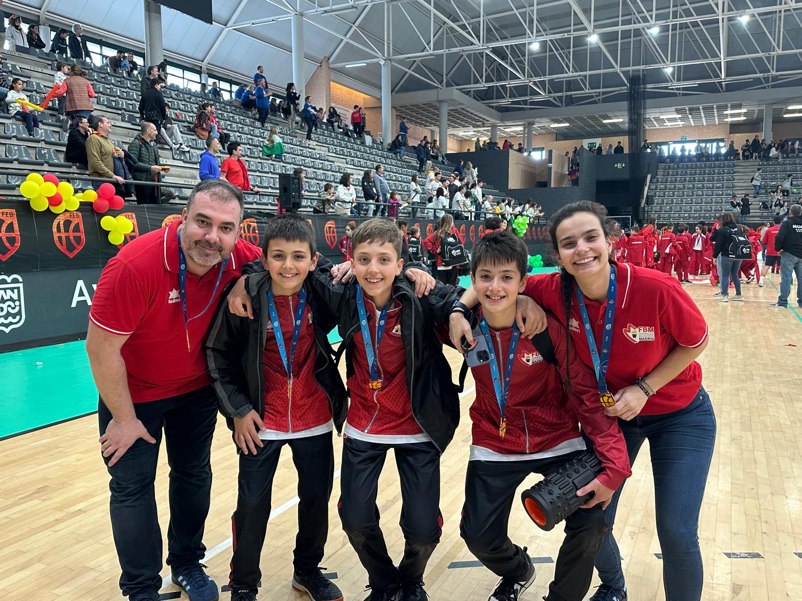 Baloncesto: Destacada participación de la selección de Madrid en el Campeonato de España de Minibasket.